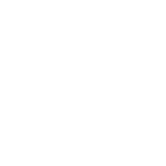 Wit pictogram van een profiel van een persoon met uitzicht op een telefoonhoorn, met het nummer 02 in grote witte tekst in de linkerbovenhoek, op een zwarte achtergrond - een voorbeeld van een Social Engineering-concept in cyberbeveiliging.